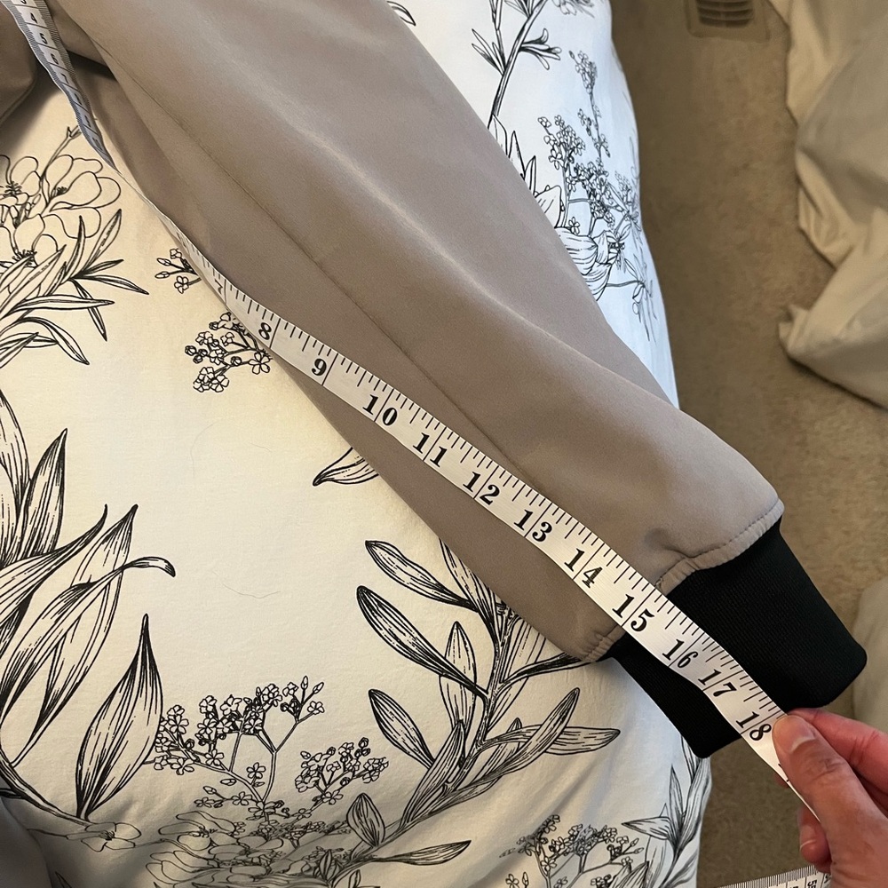 Calvin Klein Women's Beige Winter Jacket - Picture 14 of 14